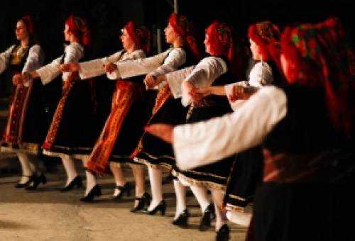 Παραδοσιακό χορευτικό αντάμωμα στο «Magoula River Festival»