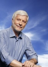 &Pi;έ&tau;&rho;&omicron;&sigmaf; &Tau;&alpha;&tau;&omicron;ύ&lambda;&eta;&sigmaf;: &laquo;&Tau;&omicron;&nu; ά&delta;&omicron;&lambda;&omicron; &kappa;&alpha;&iota; &alpha;&kappa;&omicron;&mu;&mu;ά&tau;&iota;&sigma;&tau;&omicron; &pi;&alpha;&tau;&rho;&iota;&omega;&tau;&iota;&sigma;&mu;ό &upsilon;&pi;&eta;&rho;&epsilon;&tau;ώ &sigma;ή&mu;&epsilon;&rho;&alpha; &mu;&epsilon; &tau;&eta;&nu; &upsilon;&pi;&omicron;&psi;&eta;&phi;&iota;ό&tau;&eta;&tau;ά &mu;&omicron;&upsilon;&raquo;