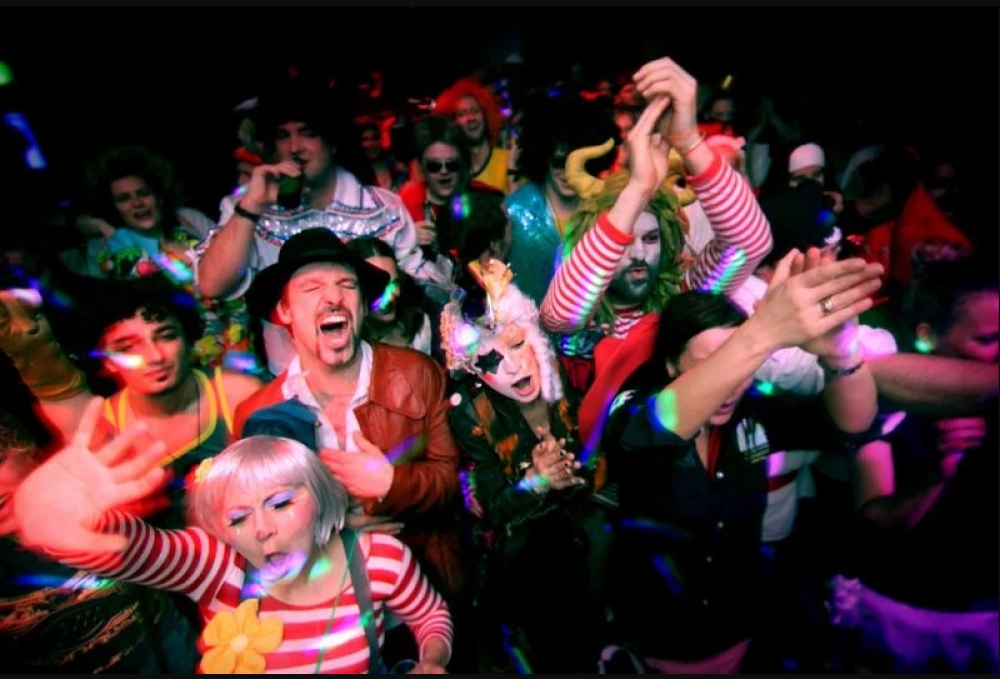 &Gamma;&epsilon;&mu;ά&tau;&omicron; &pi;&rho;ό&gamma;&rho;&alpha;&mu;&mu;&alpha; &pi;&omicron;&lambda;&iota;&tau;&iota;&sigma;&tau;&iota;&kappa;ώ&nu; &epsilon;&kappa;&delta;&eta;&lambda;ώ&sigma;&epsilon;&omega;&nu; &gamma;&iota;&alpha; &tau;&iota;&sigmaf; &Alpha;&pi;ό&kappa;&rho;&iota;&epsilon;&sigmaf; &alpha;&pi;ό &tau;&omicron;&nu; &Delta;. &Mu;&omicron;&nu;&epsilon;&mu;&beta;&alpha;&sigma;ί&alpha;&sigmaf;