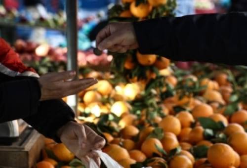 «Κοροϊδία» η μείωση τιμών σε 2180 κωδικούς