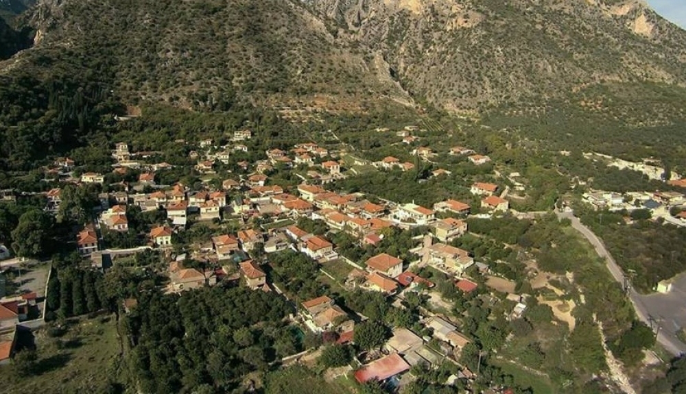 &Kappa;ά&tau;&omicron;&iota;&kappa;&omicron;&iota; &Kappa;&alpha;&lambda;&upsilon;&beta;ί&omega;&nu; &Sigma;&omicron;&chi;ά&sigmaf;: &laquo;&Eta; &alpha;&nu;&omicron;&chi;ή &mu;&alpha;&sigmaf; &epsilon;&xi;&alpha;&nu;&tau;&lambda;ή&theta;&eta;&kappa;&epsilon;&raquo;