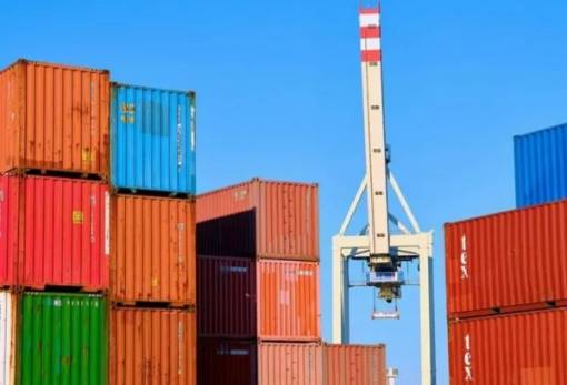 «Κολλημένα» στα τελωνεία τα προϊόντα για Λακωνία