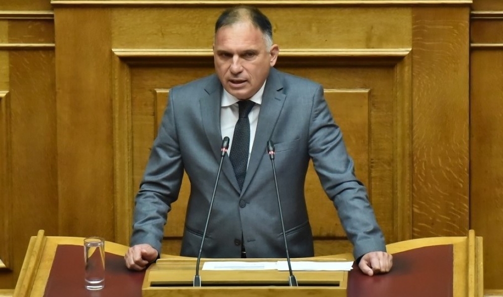 &Nu;. &Kappa;&rho;&eta;&tau;&iota;&kappa;ό&sigmaf; &sigma;&tau;&eta; &Beta;&omicron;&upsilon;&lambda;ή: &Sigma;&upsilon;&lambda;&lambda;&omicron;&gamma;&iota;&kappa;ή &epsilon;&upsilon;&theta;ύ&nu;&eta; &eta; &pi;&rho;&omicron;&sigma;&tau;&alpha;&sigma;ί&alpha; &tau;&omega;&nu; &pi;&alpha;&iota;&delta;&iota;ώ&nu; &sigma;&tau;&omicron; &delta;&iota;&alpha;&delta;ί&kappa;&tau;&upsilon;&omicron;