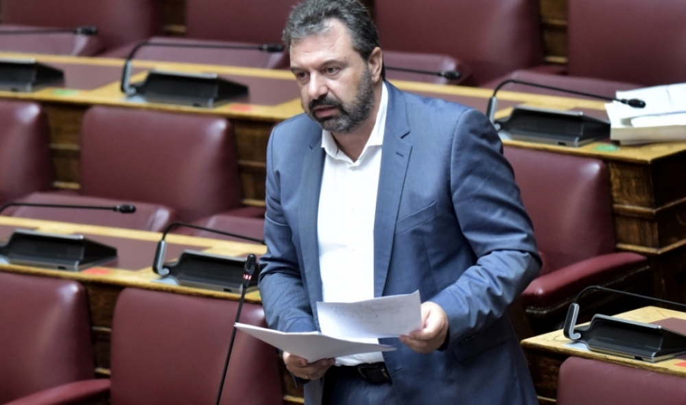 &Tau;&eta;&nu; ά&rho;&sigma;&eta; &alpha;&sigma;&upsilon;&lambda;ί&alpha;&sigmaf; &tau;&omicron;&upsilon; &Sigma;. &Alpha;&rho;&alpha;&chi;&omega;&beta;ί&tau;&eta; &alpha;&pi;&omicron;&phi;ά&sigma;&iota;&sigma;&epsilon; &eta; &Beta;&omicron;&upsilon;&lambda;ή &gamma;&iota;&alpha; &tau;&eta; Folli Follie