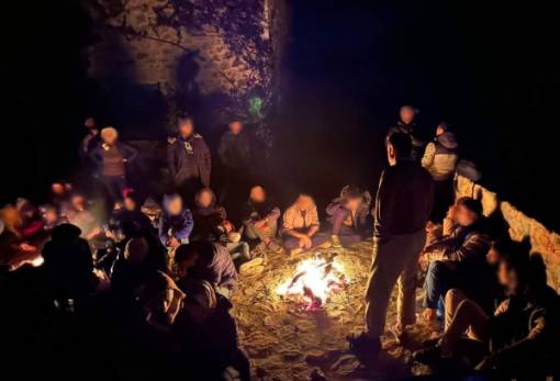 Βρέθηκαν 33 ακόμα μετανάστες μετά το ναυάγιο στη Μάνη