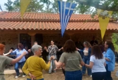 Η γιορτή του Μάη-Νικόλα σε Καραβά και Λογγάστρα
