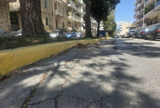 Το «βουνό» της Όθωνος Αμαλίας και οι… ασκούμενοι οδηγοί
