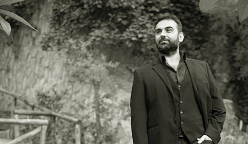&Omicron;&iota; &chi;&omicron;&rho;&omicron;ί &tau;&eta;&sigmaf; &Kappa;&rho;ή&tau;&eta;&sigmaf; &alpha;&rho;&chi;ί&zeta;&omicron;&upsilon;&nu; &xi;&alpha;&nu;ά &sigma;&tau;&eta; &Mu;&omicron;&nu;&epsilon;&mu;&beta;&alpha;&sigma;&iota;ά