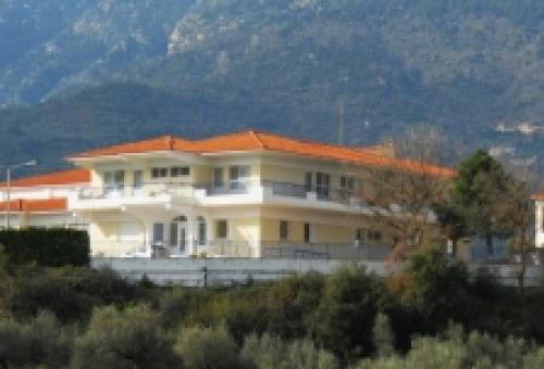 Άνοιξε πανιά η «κιβωτός» της ανθρωπιάς και αξιοπρέπειας στη Μαγούλα