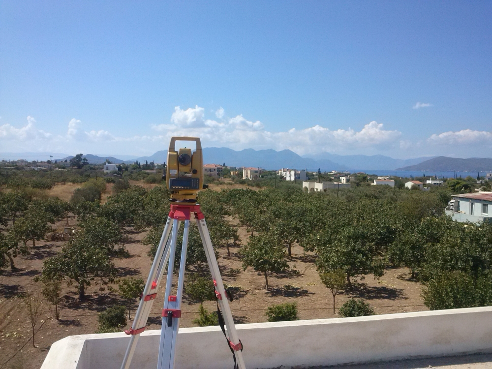 &Pi;&alpha;&rho;ά&tau;&alpha;&sigma;&eta; &sigma;&tau;&omicron; &pi;&alpha;&rho;ά έ&nu;&alpha; &gamma;&iota;&alpha; &tau;&omicron; &Kappa;&tau;&eta;&mu;&alpha;&tau;&omicron;&lambda;ό&gamma;&iota;&omicron; &sigma;&tau;&eta; &Lambda;&alpha;&kappa;&omega;&nu;ί&alpha;