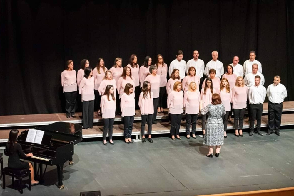 &Alpha;&nu;&alpha;&delta;&epsilon;ί&chi;&tau;&eta;&kappa;&epsilon; &tau;&omicron; &nu;έ&omicron; &Delta;&Sigma; &tau;&eta;&sigmaf; &laquo;&Tau;&alpha;ϋ&gamma;έ&tau;&eta;&sigmaf;&raquo;