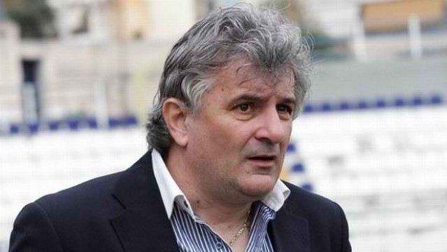 &Omicron; &Mu;ί&kappa;&iota; &Tau;&sigma;ί&rho;&kappa;&omicron;&beta;&iota;&tau;&sigmaf; &nu;έ&omicron;&sigmaf; &tau;&epsilon;&chi;&nu;&iota;&kappa;ό&sigmaf; &tau;&eta;&sigmaf; &Alpha;&Epsilon; &Sigma;&pi;ά&rho;&tau;&eta;