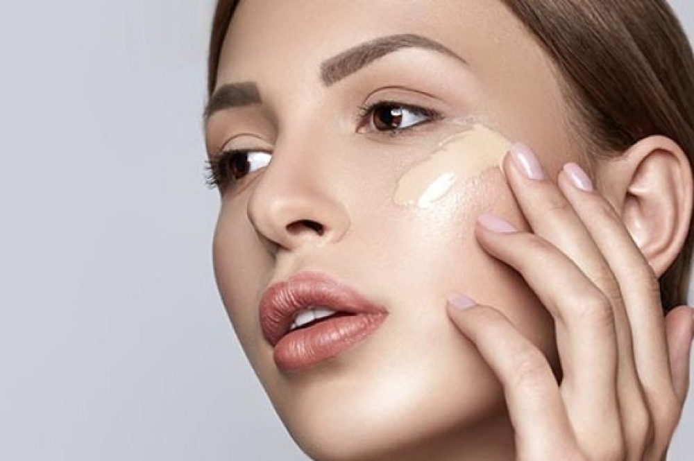 3 tips &gamma;&iota;&alpha; &nu;&alpha; &kappa;ά&nu;&epsilon;&iota;&sigmaf; &tau;&omicron; foundation &sigma;&omicron;&upsilon; &laquo;&alpha;ό&rho;&alpha;&tau;&omicron;&raquo;