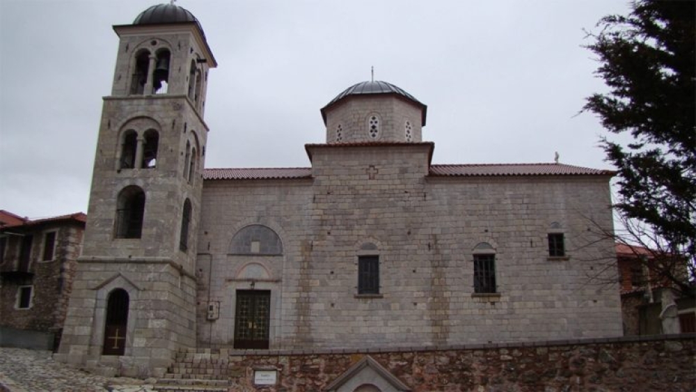 &Alpha;&pi;ό &tau;&omicron;&upsilon;&sigmaf; &mu;&alpha;&sigma;&tau;ό&rho;&omicron;&upsilon;&sigmaf; &tau;&eta;&sigmaf; &pi;έ&tau;&rho;&alpha;&sigmaf; &sigma;&tau;&iota;&sigmaf; &epsilon;&kappa;&kappa;&lambda;&eta;&sigma;ί&epsilon;&sigmaf; &tau;&eta;&sigmaf; &Delta;&eta;&mu;&eta;&tau;&sigma;ά&nu;&alpha;&sigmaf;