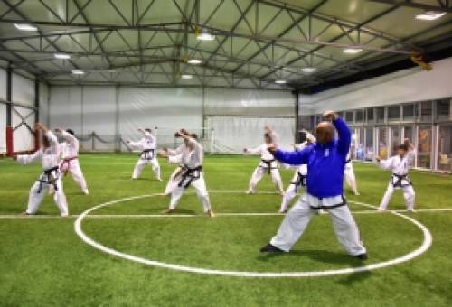 Μυήθηκαν στα μυστικά της αυτοάμυνας στη Σπάρτη