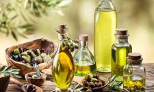 &Epsilon;&lambda;&alpha;&iota;ό&lambda;&alpha;&delta;&omicron;: &Gamma;&iota;&alpha;&tau;ί &eta; &alpha;&gamma;&omicron;&rho;ά &delta;&epsilon;&nu; &beta;&lambda;έ&pi;&epsilon;&iota; &nu;έ&epsilon;&sigmaf; &alpha;&nu;&alpha;&tau;&iota;&mu;ή&sigma;&epsilon;&iota;&sigmaf; &sigma;&tau;&iota;&sigmaf; &tau;&iota;&mu;έ&sigmaf;