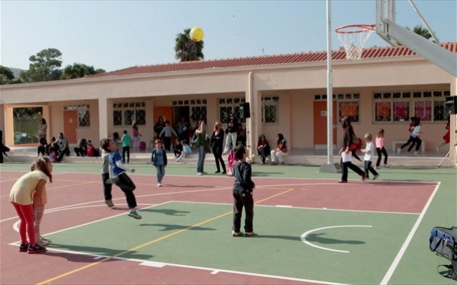 &Alpha;&theta;&lambda;&omicron;&pi;&alpha;&iota;&delta;&iota;έ&sigmaf; &alpha;&nu;&tau;ί &mu;&alpha;&theta;&eta;&mu;ά&tau;&omega;&nu; &tau;&eta; &Delta;&epsilon;&upsilon;&tau;έ&rho;&alpha; &sigma;&tau;&alpha; &sigma;&chi;&omicron;&lambda;&epsilon;ί&alpha; &tau;&eta;&sigmaf; &Lambda;&alpha;&kappa;&omega;&nu;ί&alpha;&sigmaf;