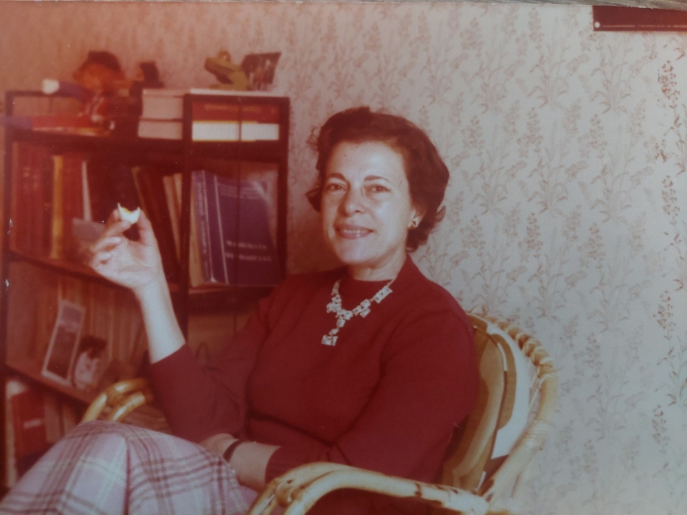 &Sigma;&tau;&eta;&nu; &alpha;&iota;&omega;&nu;&iota;ό&tau;&eta;&tau;&alpha; &mu;&iota;&alpha; &mu;&epsilon;&gamma;ά&lambda;&eta; &Kappa;&upsilon;&rho;ί&alpha; &tau;&eta;&sigmaf; &Lambda;&alpha;&kappa;&omega;&nu;ί&alpha;&sigmaf;: &Sigma;&upsilon;&gamma;&kappa;ί&nu;&eta;&sigma;&eta; &gamma;&iota;&alpha; &tau;&omicron;&nu; &chi;&alpha;&mu;ό &tau;&eta;&sigmaf; &Delta;. &Gamma;&epsilon;&rho;&omicron;&upsilon;&lambda;ά&kappa;&omicron;&upsilon;