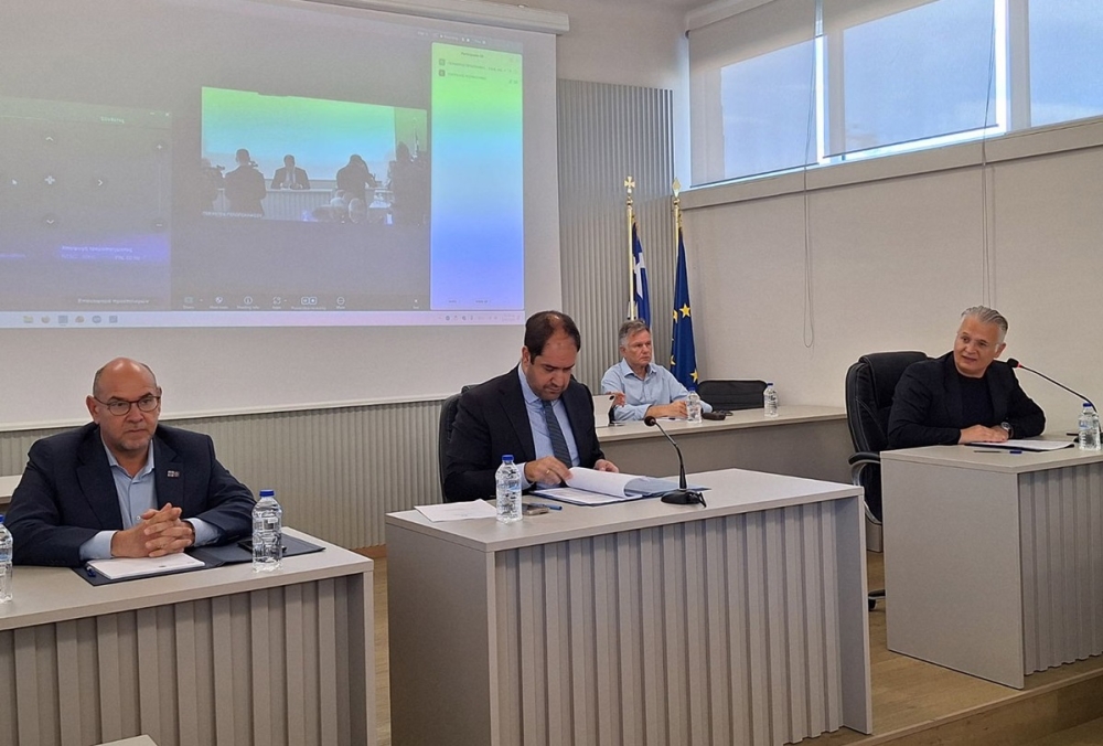 Έ&nu;&omega;&sigma;&eta; &delta;&upsilon;&nu;ά&mu;&epsilon;&omega;&nu; &kappa;&alpha;&iota; &epsilon;&tau;&omicron;&iota;&mu;ό&tau;&eta;&tau;&alpha; &sigma;&tau;&eta;&nu; &Pi;&epsilon;&lambda;&omicron;&pi;ό&nu;&nu;&eta;&sigma;&omicron; &gamma;&iota;&alpha; έ&nu;&alpha;&nu; &alpha;&sigma;&phi;&alpha;&lambda;ή &chi;&epsilon;&iota;&mu;ώ&nu;&alpha;