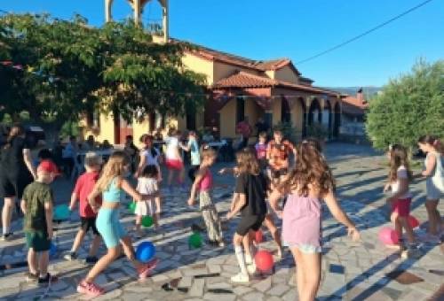 Με δράσεις και παιδικά χαμόγελα η «Παιδική Γιορτή Καραβά»