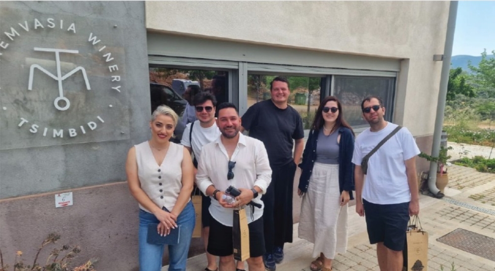 &laquo;&Mu;&pi;ά&sigma;&iota;&mu;&omicron;&raquo; &sigma;&tau;&eta;&nu; &tau;&omicron;&upsilon;&rho;&iota;&sigma;&tau;&iota;&kappa;ή &alpha;&gamma;&omicron;&rho;ά &tau;&eta;&sigmaf; &Tau;&omicron;&upsilon;&rho;&kappa;ί&alpha;&sigmaf; &mu;έ&sigma;&omega; &Lambda;&alpha;&kappa;&omega;&nu;ί&alpha;&sigmaf;