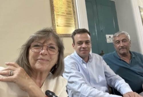 Μια σέλφι που έβαλε «ιδέες»…
