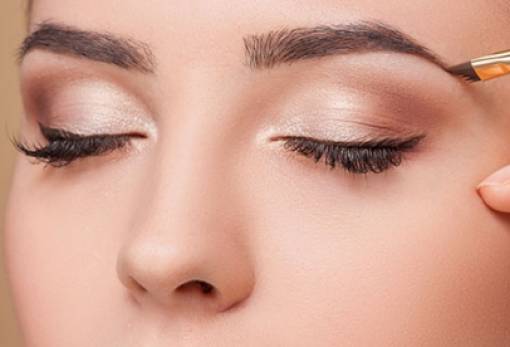 5 tips για να πετύχεις έντονο βλέμμα σε μικρά μάτια