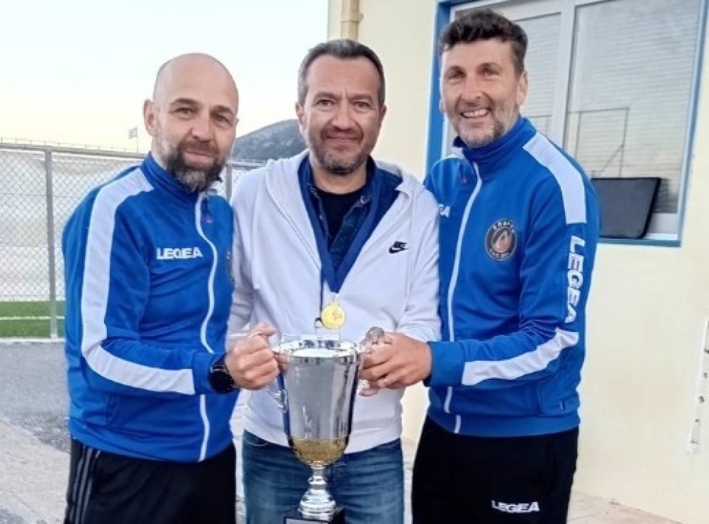 &Alpha;&nu;&alpha;&nu;έ&omega;&sigma;&epsilon; &mu;&epsilon; &tau;&omicron; &tau;&epsilon;&chi;&nu;&iota;&kappa;ό &delta;ί&delta;&upsilon;&mu;&omicron; &Phi;&omega;&tau;ό&pi;&omicron;&upsilon;&lambda;&omicron;&upsilon;-&Kappa;&alpha;&pi;&omicron;&nu;&iota;&kappa;&omicron;&lambda;&omicron;ύ &omicron; &Pi;&Alpha;&Sigma; &Sigma;&pi;ά&rho;&tau;&eta;&sigmaf;