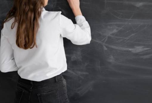 Στο πλευρό δασκάλων της Λακωνίας που καλούνται σε απολογία ο «Πλήθων»