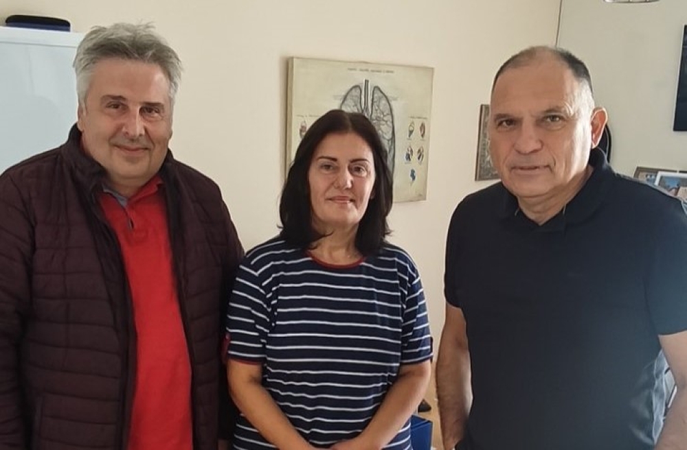 &Sigma;&upsilon;&nu;ά&nu;&tau;&eta;&sigma;&eta; &epsilon;&kappa;&pi;&rho;&omicron;&sigma;ώ&pi;&omega;&nu; &tau;&eta;&sigmaf; &Delta;&Alpha;&Kappa;&Epsilon; &Lambda;&alpha;&kappa;&omega;&nu;ί&alpha;&sigmaf; &mu;&epsilon; &tau;&omicron;&nu; &Nu;. &Kappa;&rho;&eta;&tau;&iota;&kappa;ό