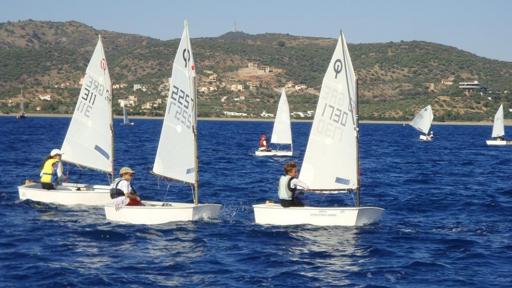 &Iota;&sigma;&tau;&iota;&omicron;&pi;&lambda;&omicron;ϊ&kappa;&omicron;ί &alpha;&gamma;ώ&nu;&epsilon;&sigmaf; Optimist &kappa;&alpha;&iota; Laser