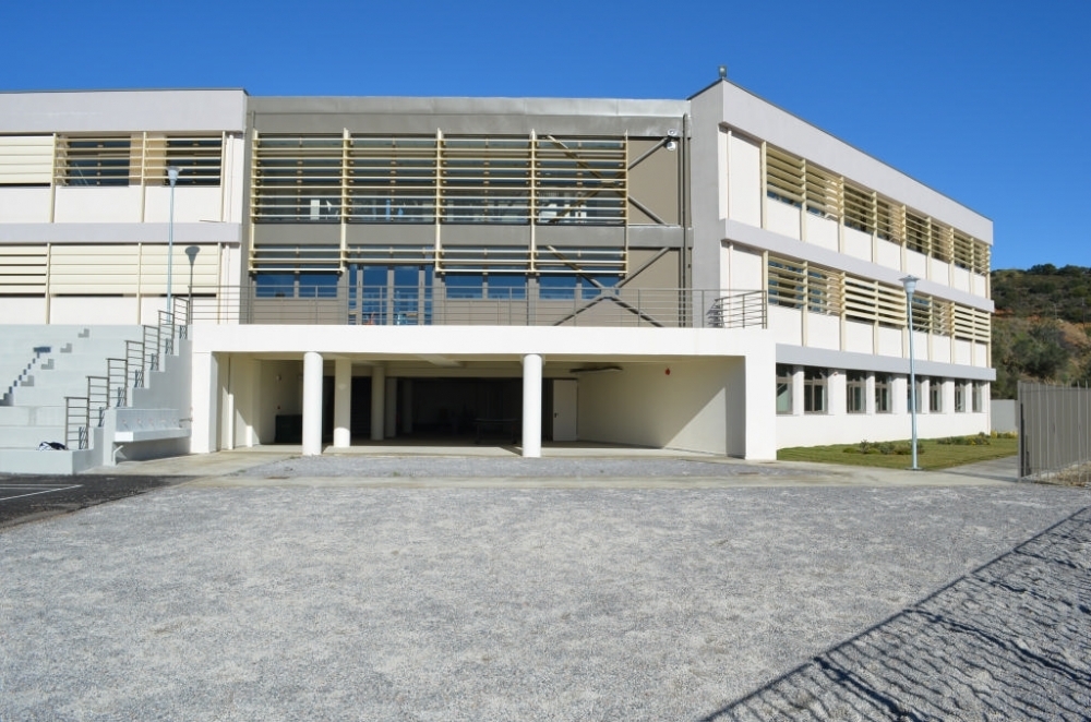 &Tau;&omicron; &Mu;&omicron;&upsilon;&sigma;&iota;&kappa;ό &Sigma;&chi;&omicron;&lambda;&epsilon;ί&omicron; &Sigma;&pi;ά&rho;&tau;&eta;&sigmaf; &alpha;&nu;&omicron;ί&gamma;&epsilon;&iota; &tau;&iota;&sigmaf; &pi;ό&rho;&tau;&epsilon;&sigmaf; &tau;&omicron;&upsilon; &sigma;&tau;&omicron; &kappa;&omicron;&iota;&nu;ό