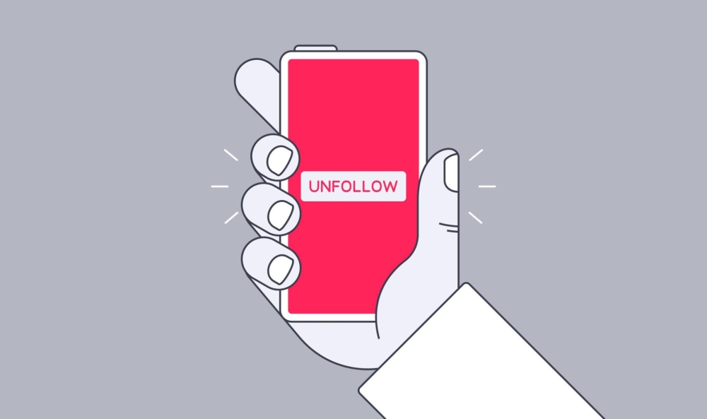 &Kappa;&omicron;&upsilon;ί&zeta;: Unfollow &gamma;&iota;&alpha; έ&nu;&alpha; &laquo;&epsilon;&upsilon;&chi;&alpha;&rho;&iota;&sigma;&tau;ώ&raquo;;