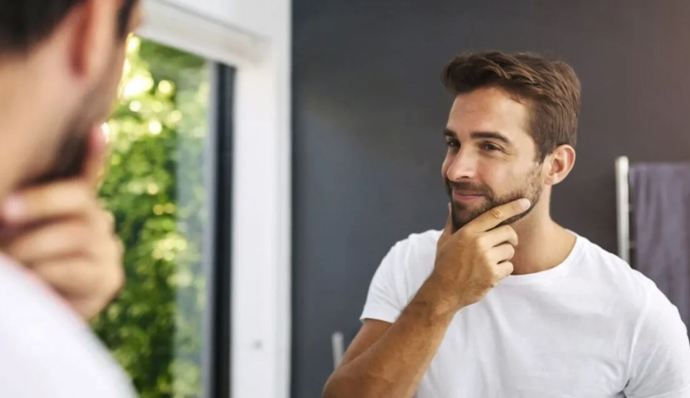 &Epsilon;&sigma;&tau;ί&alpha; &mu;&iota;&kappa;&rho;&omicron;&beta;ί&omega;&nu; &tau;&alpha; &gamma;έ&nu;&iota;&alpha;; H &epsilon;&pi;&iota;&sigma;&tau;ή&mu;&eta; &lambda;ύ&nu;&epsilon;&iota; &tau;&omicron; &mu;&upsilon;&sigma;&tau;ή&rho;&iota;&omicron; &tau;&eta;&sigmaf; &laquo;&beta;&rho;ώ&mu;&iota;&kappa;&eta;&sigmaf;&raquo; &gamma;&epsilon;&nu;&epsilon;&iota;ά&delta;&alpha;&sigmaf;