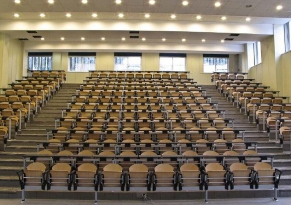 &Pi;&omicron;&iota;&omicron; &epsilon;ί&nu;&alpha;&iota; &tau;&omicron; &kappa;&omicron;&rho;&upsilon;&phi;&alpha;ί&omicron; &Pi;&alpha;&nu;&epsilon;&pi;&iota;&sigma;&tau;ή&mu;&iota;&omicron; &sigma;&tau;&eta;&nu; &Epsilon;&lambda;&lambda;ά&delta;&alpha;