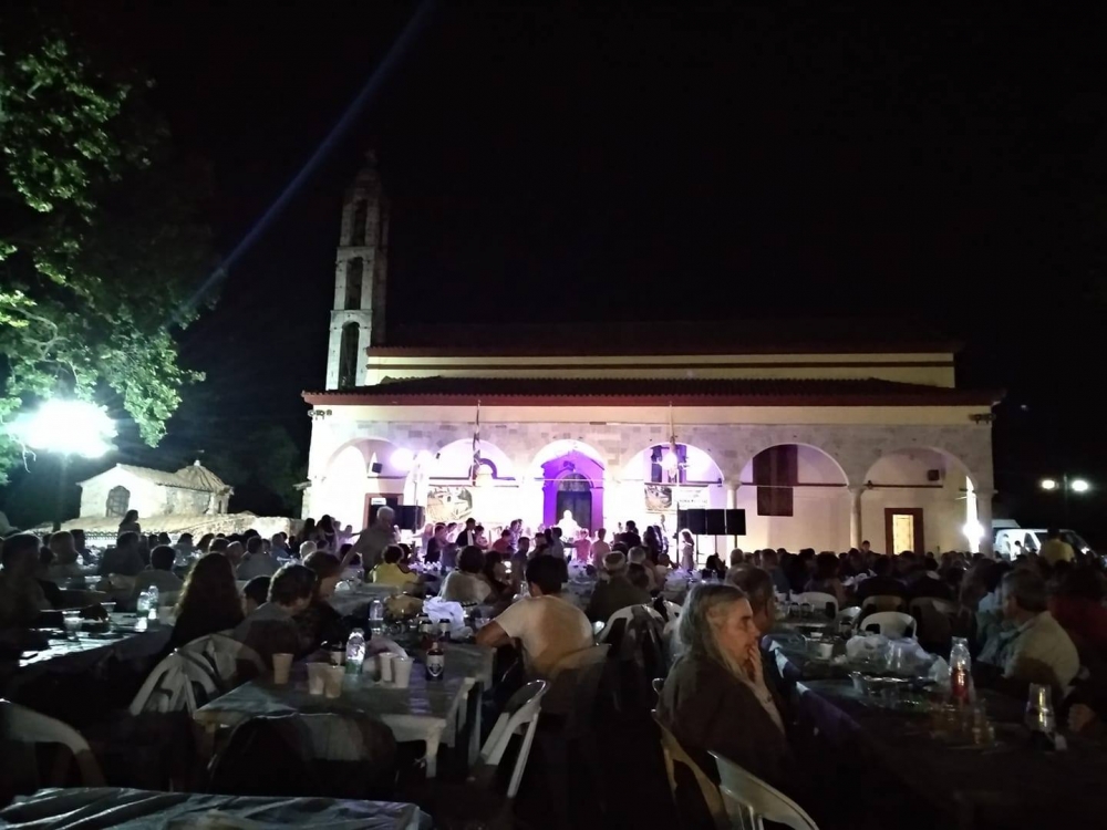 Παραδοσιακό πανηγύρι στη Μαγούλα