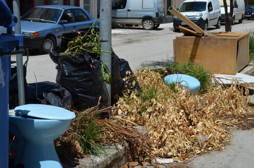 &laquo;&Epsilon;&iota;&kappa;&alpha;&sigma;&tau;&iota;&kappa;έ&sigmaf; &pi;&alpha;&rho;&epsilon;&mu;&beta;ά&sigma;&epsilon;&iota;&sigmaf;&raquo;