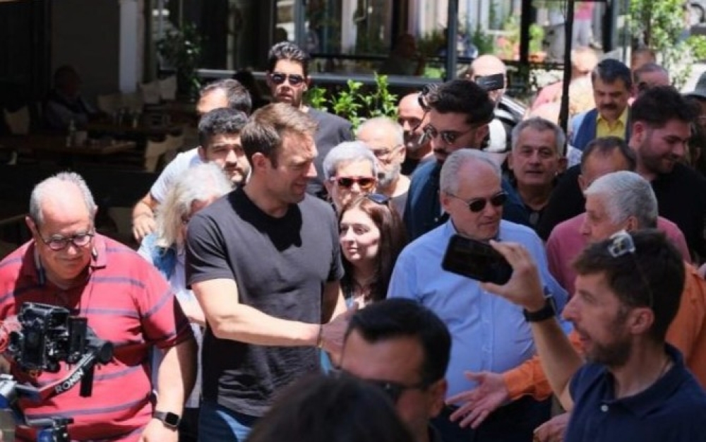 &Omicron; &Sigma;&tau;έ&phi;&alpha;&nu;&omicron;&sigmaf; &Kappa;&alpha;&sigma;&sigma;&epsilon;&lambda;ά&kappa;&eta;&sigmaf; &epsilon;&gamma;&kappa;&alpha;&iota;&nu;&iota;ά&zeta;&epsilon;&iota; &tau;&alpha; &gamma;&rho;&alpha;&phi;&epsilon;ί&alpha; &tau;&omicron;&upsilon; &Kappa;&iota;&nu;ή&mu;&alpha;&tau;&omicron;&sigmaf; &Delta;&eta;&mu;&omicron;&kappa;&rho;&alpha;&tau;ί&alpha;&sigmaf; &sigma;&tau;&eta; &Sigma;&pi;ά&rho;&tau;&eta;