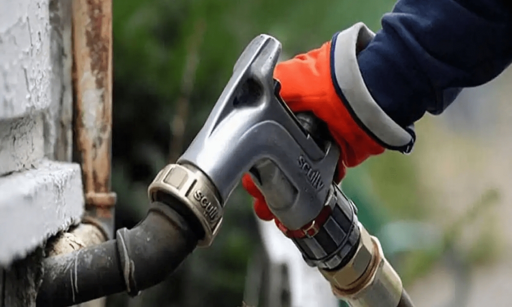 &Pi;&epsilon;&tau;&rho;έ&lambda;&alpha;&iota;&omicron; &theta;έ&rho;&mu;&alpha;&nu;&sigma;&eta;&sigmaf;: &Xi;&epsilon;&kappa;&iota;&nu;ά &sigma;ή&mu;&epsilon;&rho;&alpha; &eta; &delta;&iota;ά&theta;&epsilon;&sigma;&eta; &tau;&omicron;&upsilon;