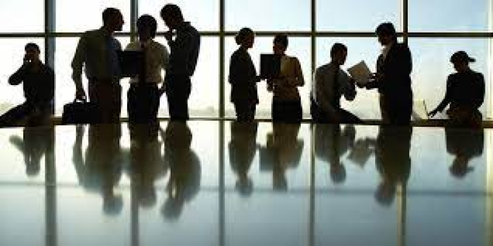 &Mu;ό&nu;&iota;&mu;&epsilon;&sigmaf; &pi;&rho;&omicron;&sigma;&lambda;ή&psi;&epsilon;&iota;&sigmaf; &sigma;&epsilon; &delta;ύ&omicron; &upsilon;&pi;&omicron;&upsilon;&rho;&gamma;&epsilon;ί&alpha; &chi;&omega;&rho;ί&sigmaf; &pi;&tau;&upsilon;&chi;ί&omicron; &kappa;&alpha;&iota; &xi;έ&nu;&eta; &gamma;&lambda;ώ&sigma;&sigma;&alpha;