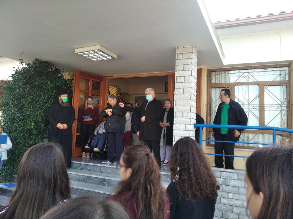 &Omicron;&iota; &chi;&omicron;&rho;&omega;&delta;ί&epsilon;&sigmaf; 1&omicron;&upsilon; &kappa;&alpha;&iota; 4&omicron;&upsilon; &Gamma;&upsilon;&mu;&nu;&alpha;&sigma;ί&omicron;&upsilon; &Sigma;&pi;ά&rho;&tau;&eta;&sigmaf; &pi;&rho;ό&sigma;&phi;&epsilon;&rho;&alpha;&nu; &chi;&alpha;&rho;ά &sigma;&tau;&omicron; Ά&sigma;&upsilon;&lambda;&omicron; &Alpha;&nu;&iota;ά&tau;&omega;&nu; &tau;&eta;&sigmaf; &Iota;&Mu;&Mu;&Sigma;