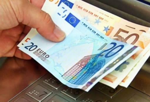 Έναρξη αιτήσεων για το εποχικό βοήθημα του ΟΑΕΔ