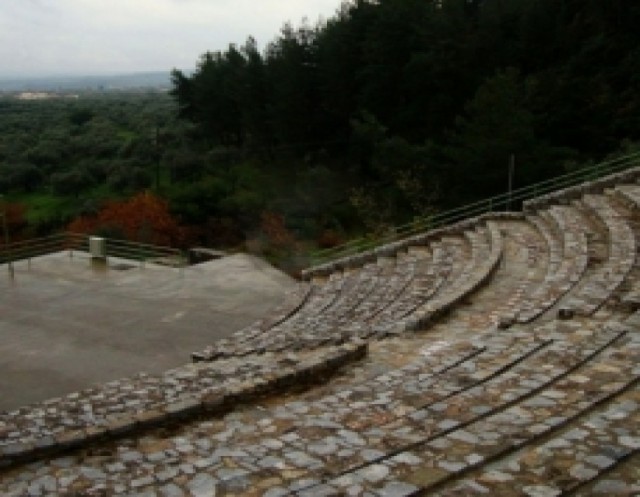  3&omicron; &Chi;&omicron;&rho;&omicron;&sigma;&tau;&alpha;&sigma;&iota;ό &pi;&alpha;&rho;&alpha;&delta;&omicron;&sigma;&iota;&alpha;&kappa;ή&sigmaf; &mu;&omicron;&upsilon;&sigma;&iota;&kappa;ή&sigmaf; &kappa;&alpha;&iota; &chi;&omicron;&rho;&omicron;ύ