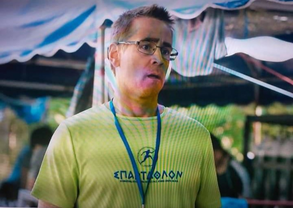 &Tau;&omicron; &Sigma;&pi;ά&rho;&tau;&alpha;&theta;&lambda;&omicron;&nu; &laquo;έ&sigma;&mu;&iota;&xi;&epsilon;&raquo; &mu;&epsilon; &tau;&omicron; &Chi;ό&lambda;&upsilon;&gamma;&omicron;&upsilon;&nu;&tau;