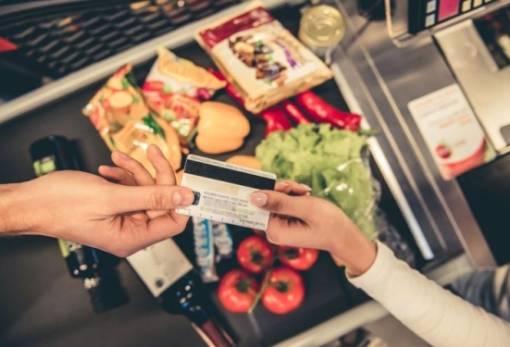 Vouchers για αγορές τροφίμων σε ευάλωτα νοικοκυριά