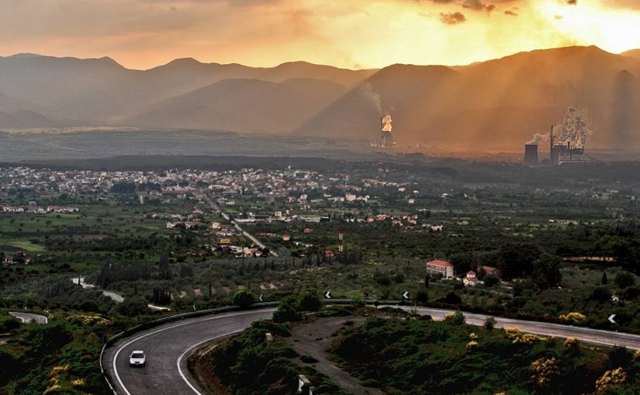 &Delta;ί&kappa;&alpha;&iota;&eta; &Mu;&epsilon;&tau;ά&beta;&alpha;&sigma;&eta; &sigma;&tau;&eta;&nu; &Pi;&epsilon;&lambda;&omicron;&pi;ό&nu;&nu;&eta;&sigma;&omicron; &mu;&epsilon; &pi;&alpha;&tau;&eta;&mu;έ&nu;&omicron; &tau;&omicron; &laquo;&gamma;&kappa;ά&zeta;&iota;&raquo;