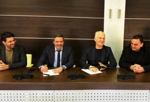 Δρόμους ασφάλειας και άνεσης ακολουθεί η Ελαφόνησος