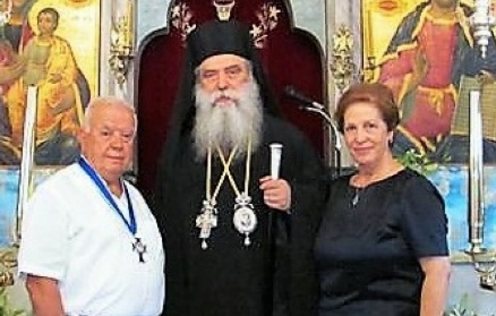 &Alpha;&pi;&epsilon;&beta;ί&omega;&sigma;&epsilon; &omicron; &Lambda;ά&kappa;&omega;&nu;&alpha;&sigmaf; &delta;&omega;&rho;&eta;&tau;ή&sigmaf; &Eta;&lambda;ί&alpha;&sigmaf; &Kappa;. &Delta;&omicron;ύ&kappa;&alpha;&sigmaf;