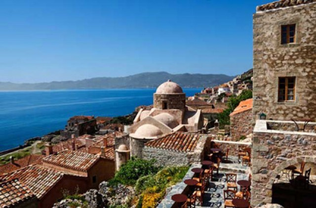 &Kappa;&iota;&nu;&eta;&mu;&alpha;&tau;&omicron;&gamma;&rho;&alpha;&phi;&iota;&kappa;ά &gamma;&upsilon;&rho;ί&sigma;&mu;&alpha;&tau;&alpha; &sigma;&epsilon; &Mu;&upsilon;&sigma;&tau;&rho;ά &kappa;&alpha;&iota; &Epsilon;&upsilon;&rho;ώ&tau;&alpha; 