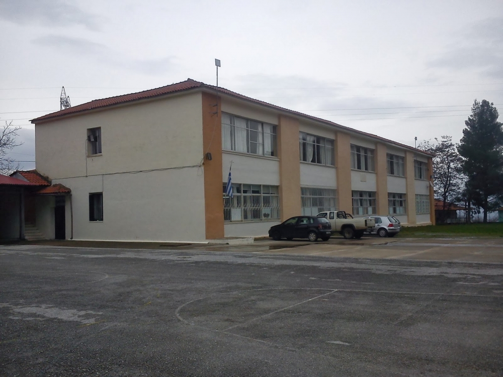 &Kappa;&lambda;&epsilon;&iota;&sigma;&tau;ά &tau;&eta;&nu; &Tau;&epsilon;&tau;ά&rho;&tau;&eta; &tau;&alpha; &sigma;&chi;&omicron;&lambda;&epsilon;ί&alpha; &sigma;&epsilon; &Kappa;&alpha;&rho;&upsilon;έ&sigmaf;, &Kappa;&alpha;&sigma;&tau;ό&rho;&iota; &kappa;&alpha;&iota; &Lambda;&omicron;&gamma;&kappa;&alpha;&nu;ί&kappa;&omicron;